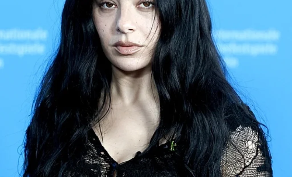 Charli_xcx_at_Berlinale_2026-1.jpg