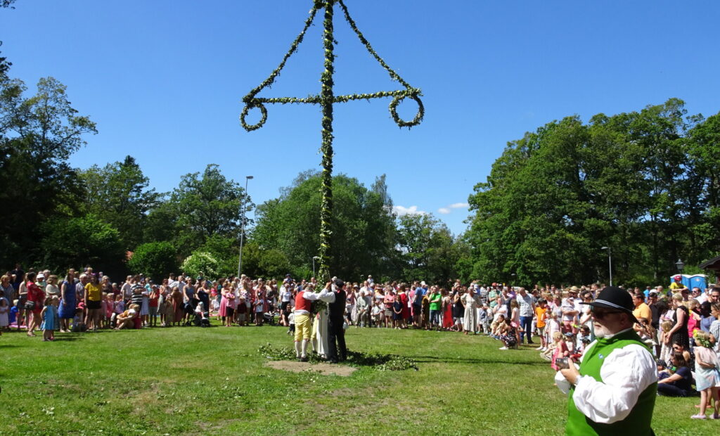 Trädgårdstorp,_midsommarafton,_2019a