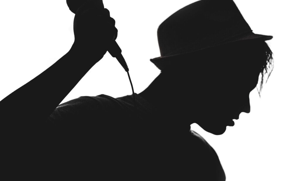 man-rock-silhouette-music-black-and-white-people-1200386-pxhere.com